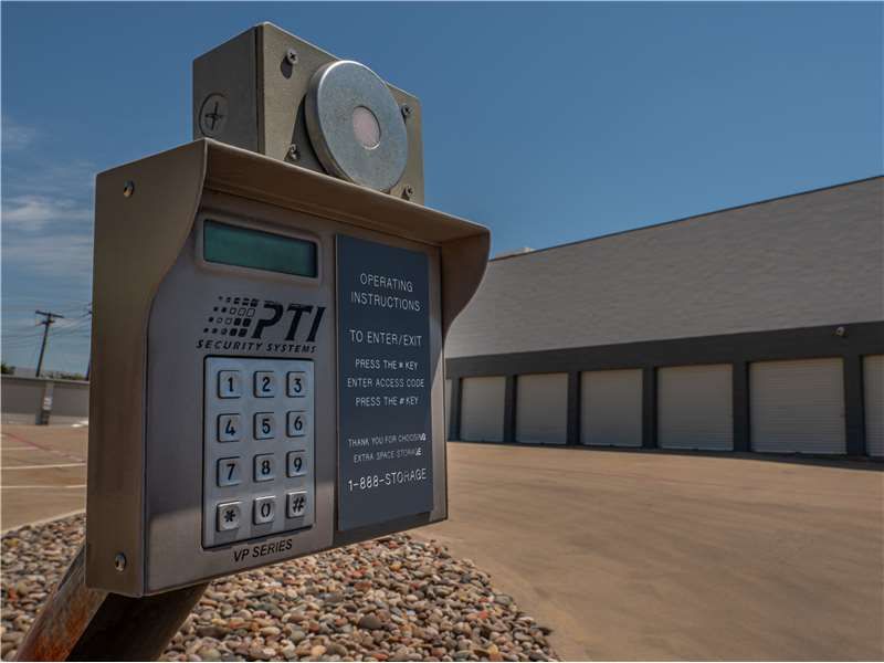 Extra Space Storage  2301 Story Rd W in Irving, TX