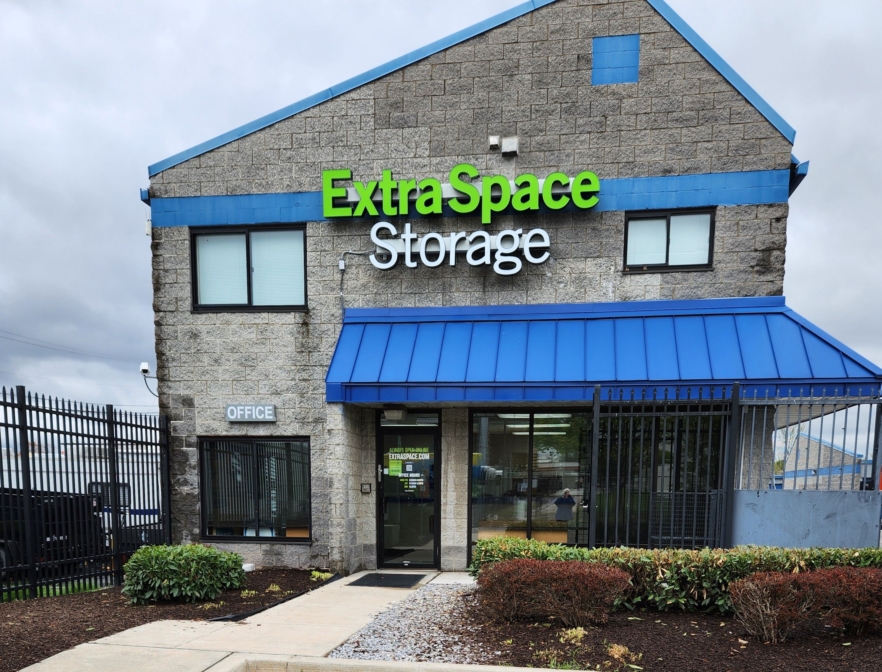 10×5 Self Storage Unit in Baltimore, MD 3800 Pulaski Hwy Baltimore, Maryland