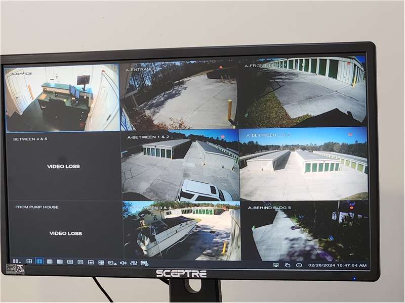 Extra Space Storage  4404 County Road 218 in Middleburg, FL