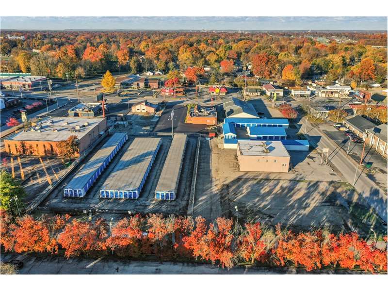 Extra Space Storage  4815 Tippecanoe Dr in Evansville, IN