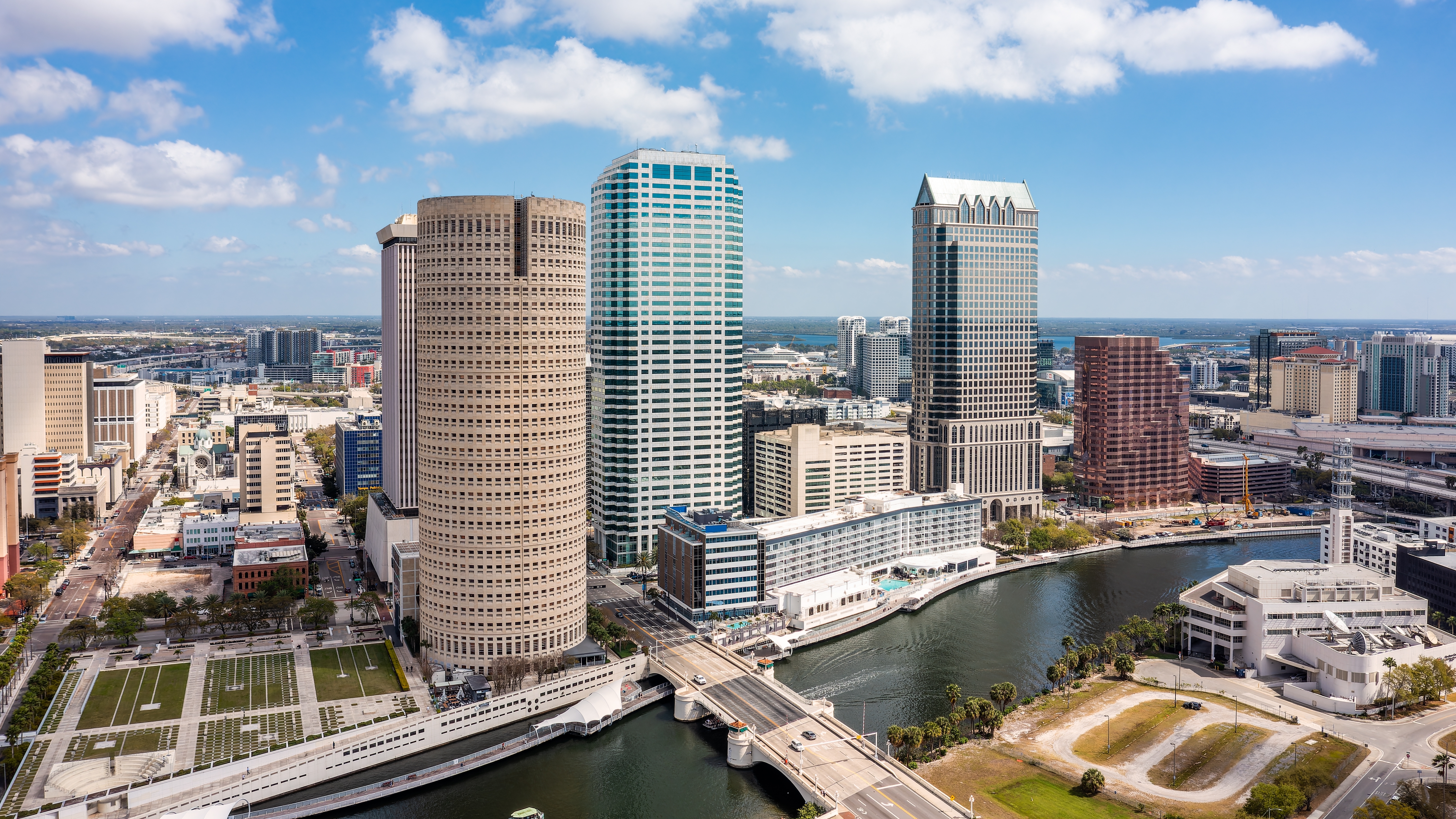 Skyline view of downtown Tampa, FL