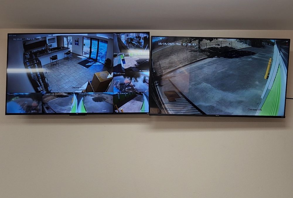 Extra Space Storage  20202 Blanco Rd in San Antonio, TX