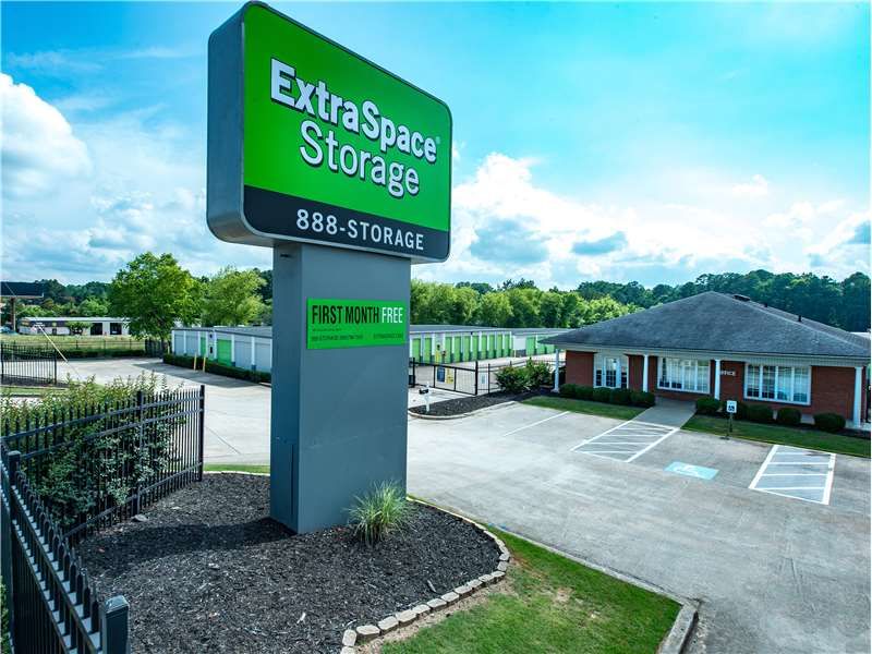 Extra Space Storage  8337 Tara Blvd in Jonesboro, GA