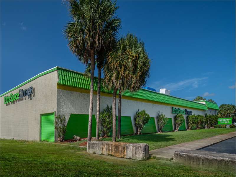 Extra Space Storage  3901 W Sunrise Blvd in Lauderhill, FL