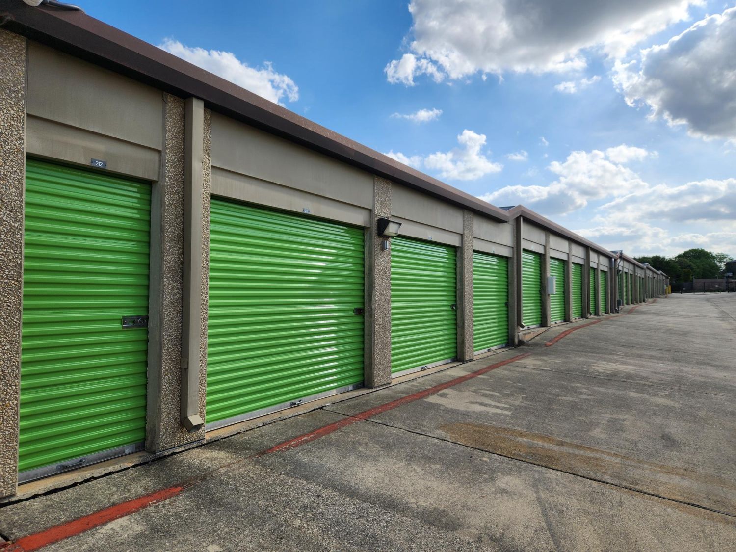 Extra Space Storage  7550 Culebra Rd in San Antonio, TX