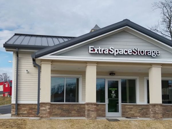 Extra Space Storage facility at 106 Route 6 - Mahopac, NY
