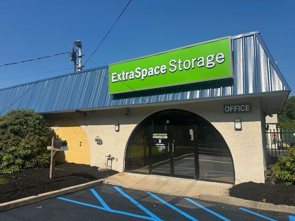 Extra Space Storage facility at 201 Jordan Rd - Brick, NJ