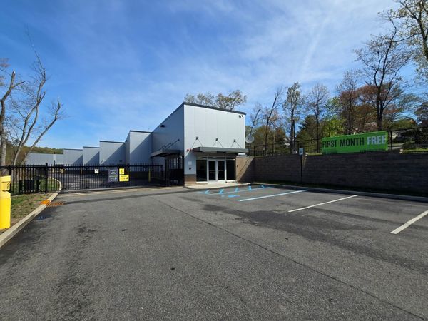 Extra Space Storage facility at 59 Hillside Ave - Pearl River, NY