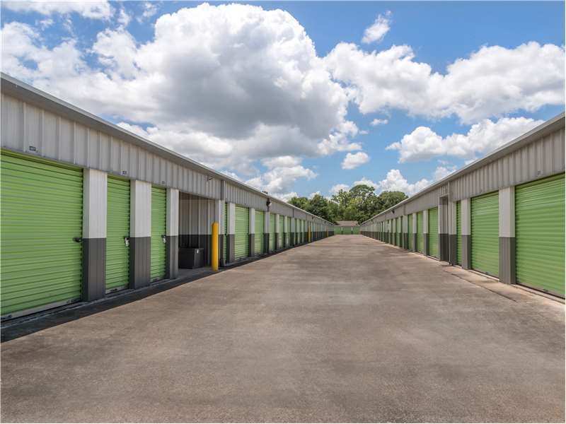 Extra Space Storage  235 Kirby Rd in Seabrook, TX