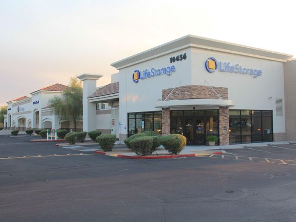 Life Storage facility on 10456 N 74th St - Scottsdale, AZ