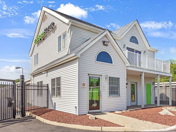 Extra Space Storage facility at 2608 Atlantic Ave - Manasquan, NJ