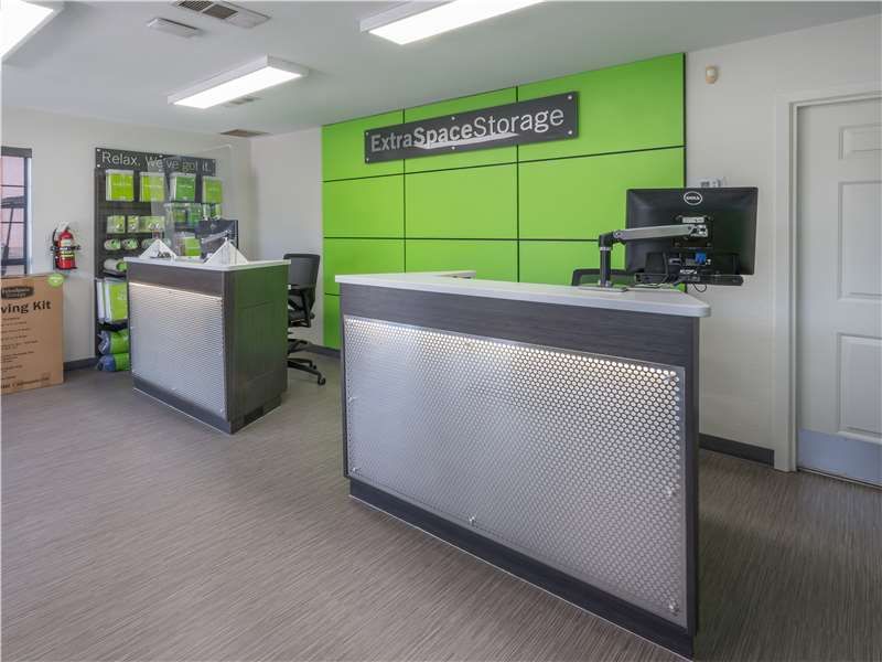 5×5 Self Storage Unit in Garland, TX 2809 Belt Line Rd Garland, Texas 3