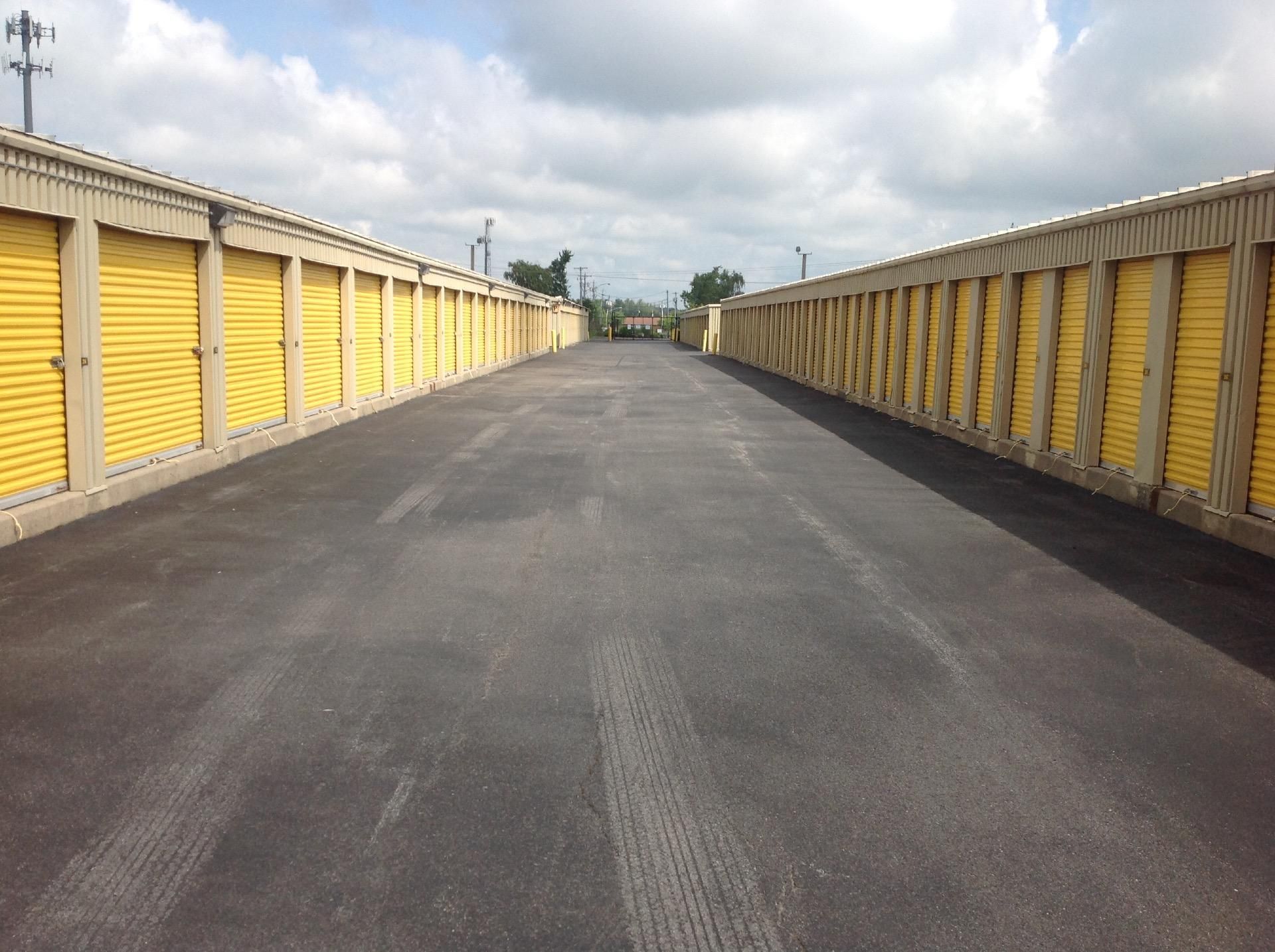 Extra Space Storage  6523 Basile Rowe in East Syracuse, NY