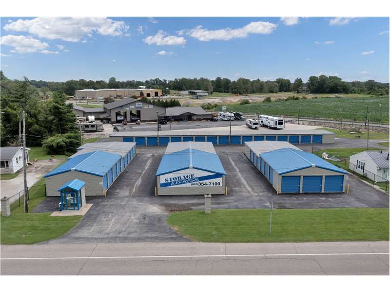 Extra Space Storage  280 W Main St in Petersburg, IN