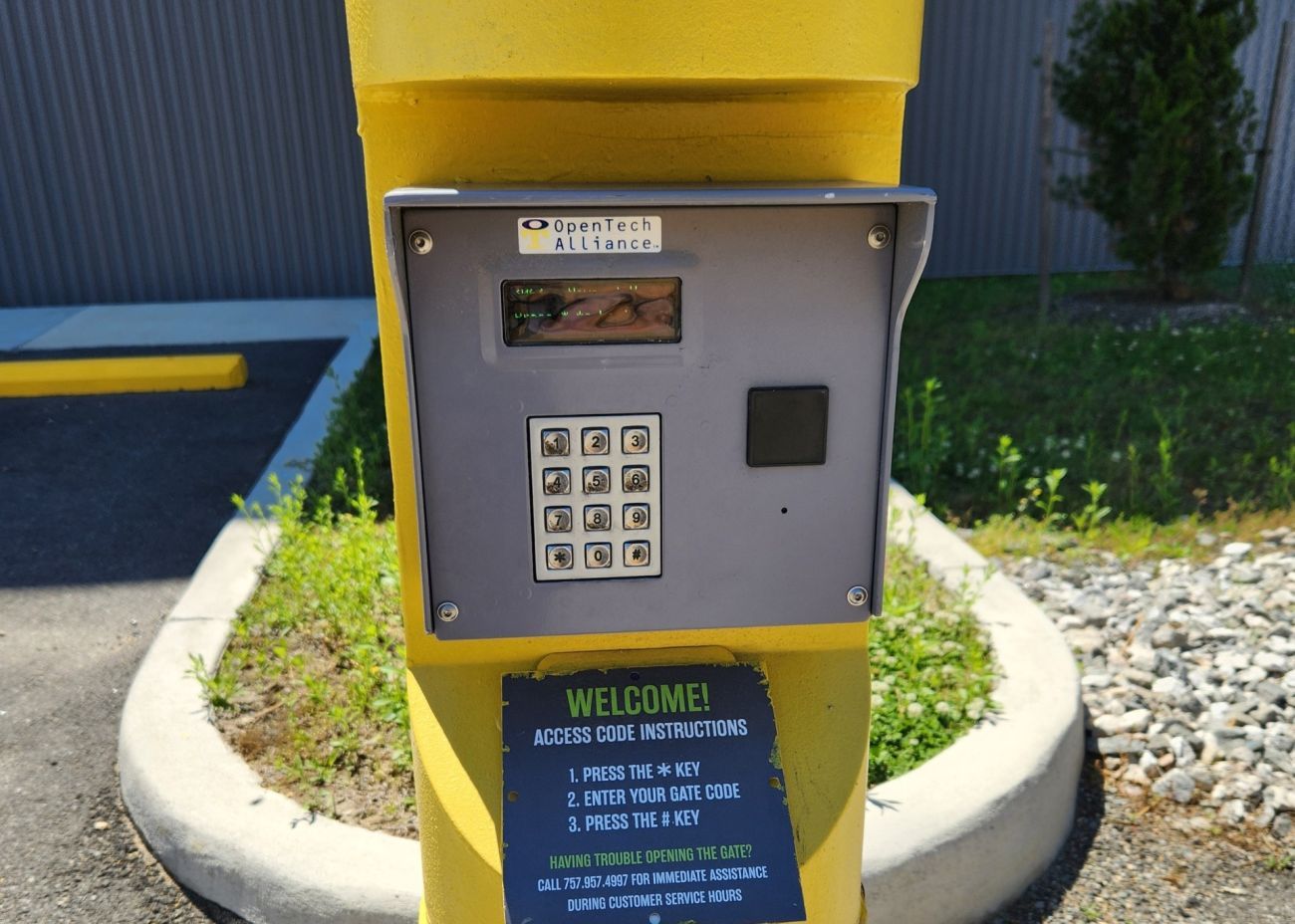 10×20 Parking Lot in Newport News, VA 473 J Clyde Morris Blvd Newport News, Virginia 2
