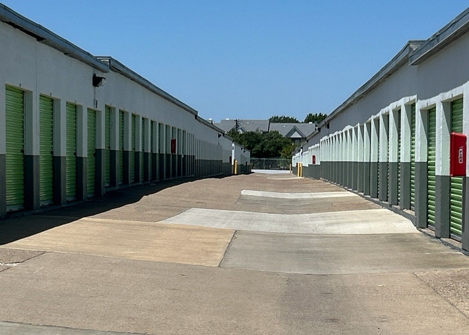 Extra Space Storage  3333 N Buckner Blvd in Dallas, TX