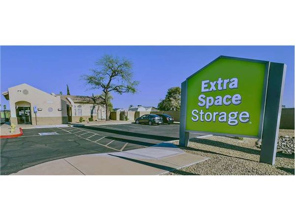 Extra Space Storage facility at 20001 N 35th Ave - Phoenix, AZ