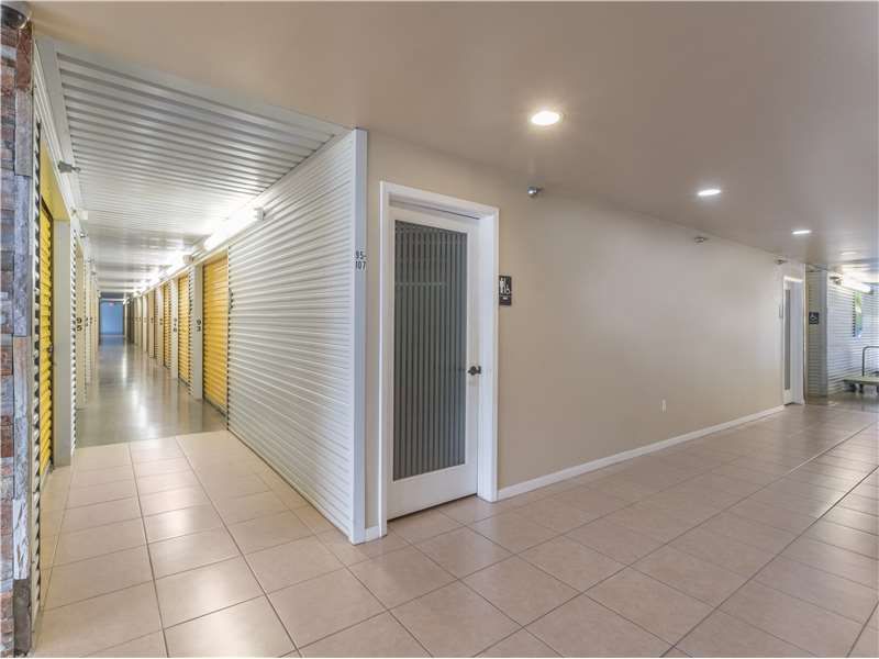 Extra Space Storage  15800 Space Center Blvd in Houston, TX
