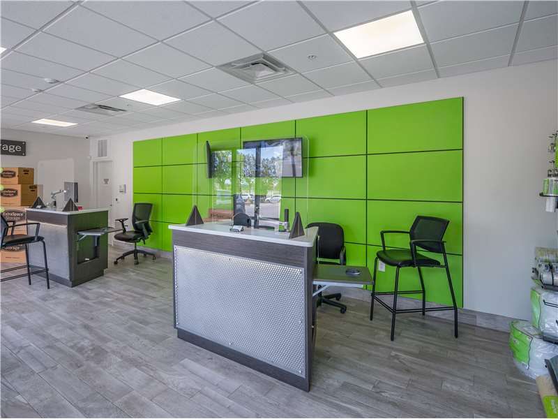 Extra Space Storage in Tallahassee, FL  2568 W Tennessee St 3