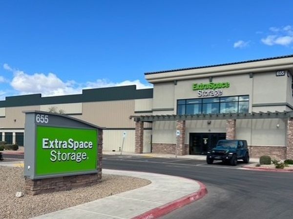 Extra Space Storage facility at 655 E Sunset Rd - Henderson, NV