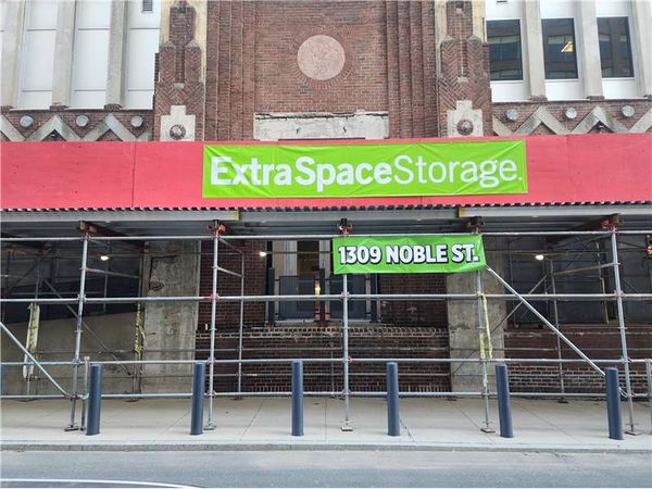 Extra Space Storage facility at 1309 Noble St - Philadelphia, PA