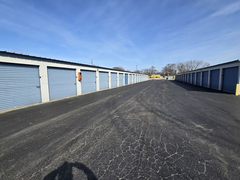 Blue storage unit rows at 21686 East Lincoln Highway in Lynwood, Illinois