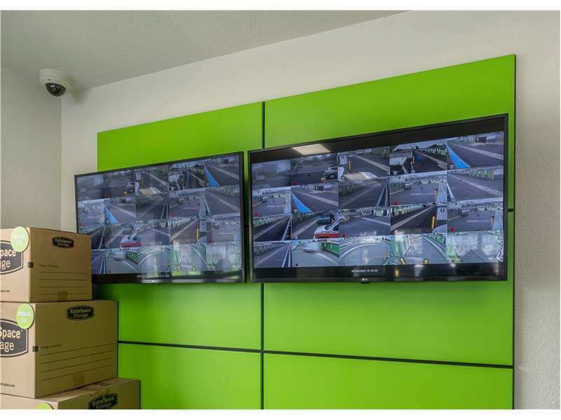 Extra Space Storage  1090 29th Ave in Oakland, CA