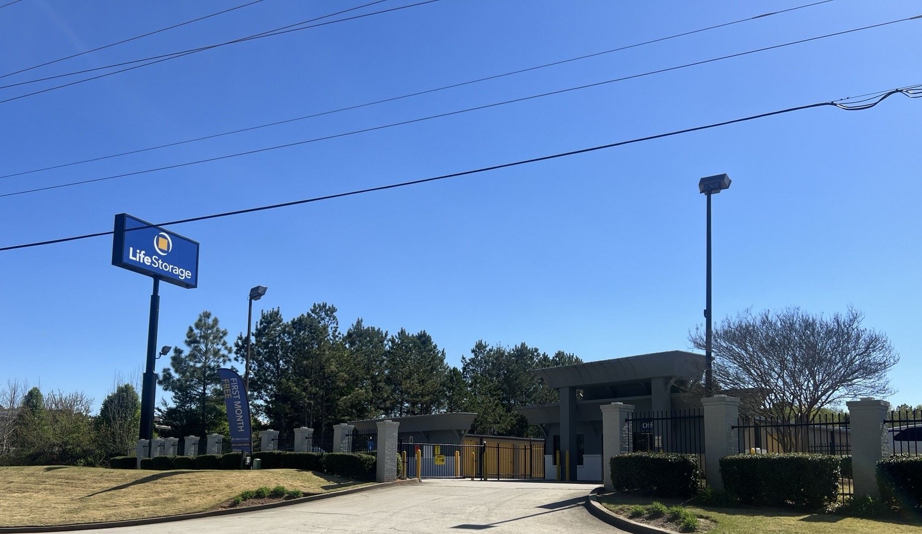 22×10 Parking Lot in Cumming, GA 3585 Hutchinson Rd Cumming, Georgia