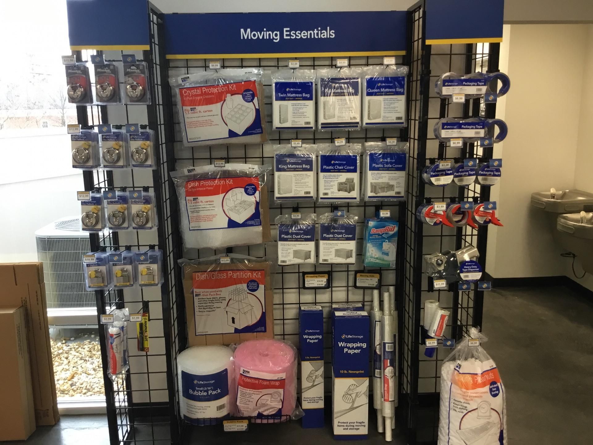 Extra Space Storage  3501 Cox Rd in Henrico, VA