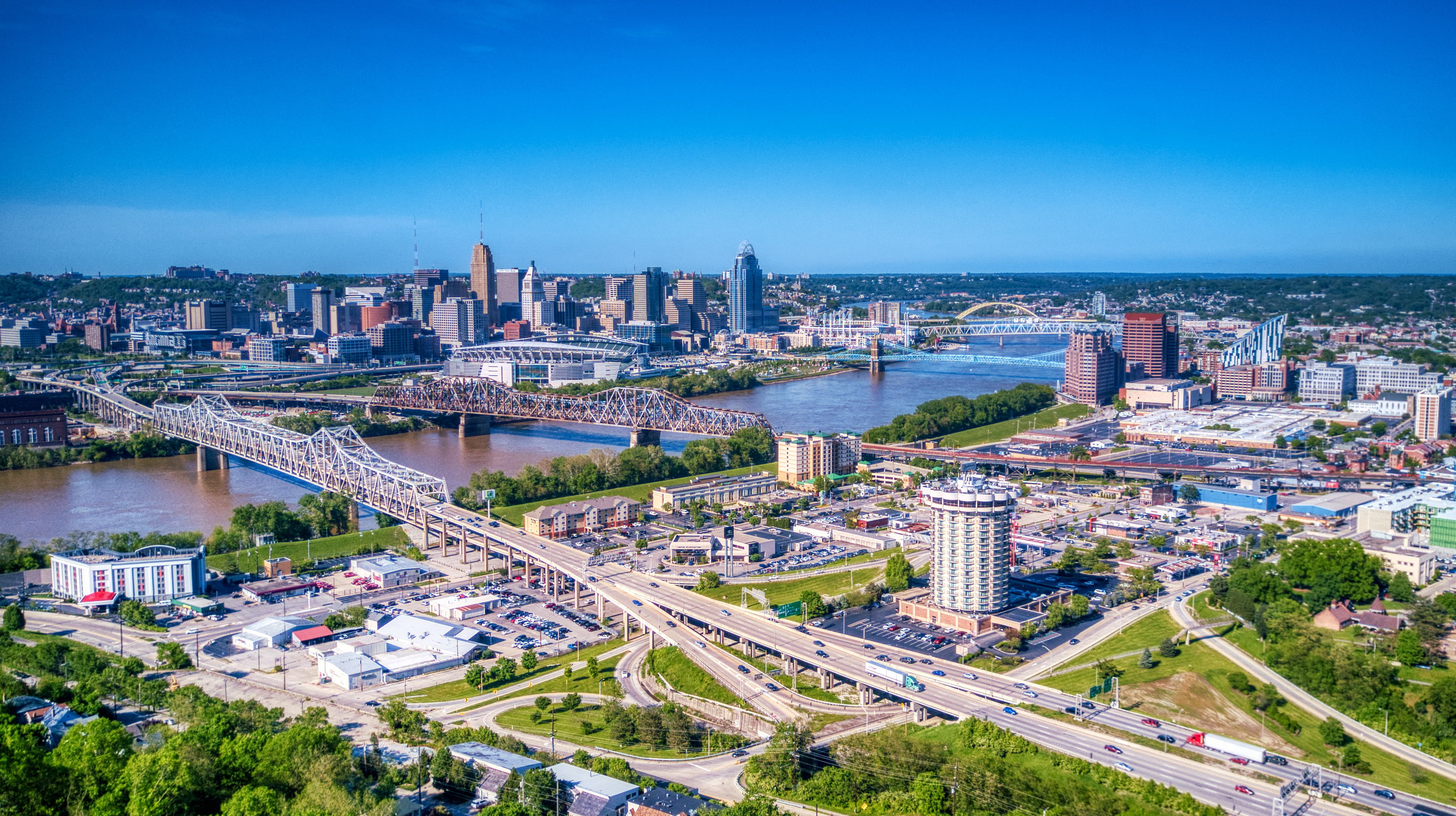 Aerial view of Covington, KY with bridges crossing over the river