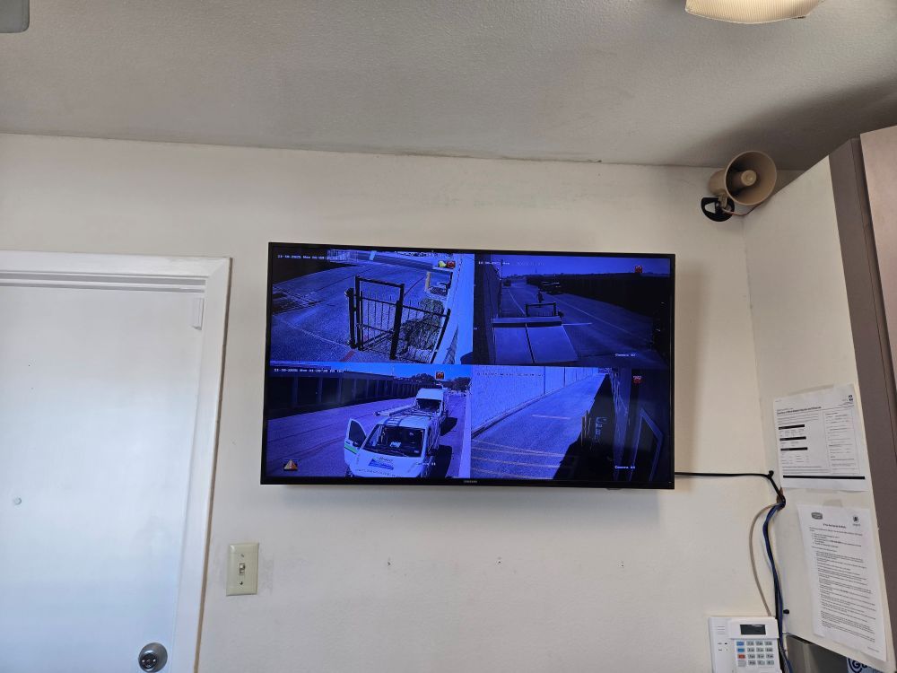 Extra Space Storage  310 E Nakoma Dr in San Antonio, TX