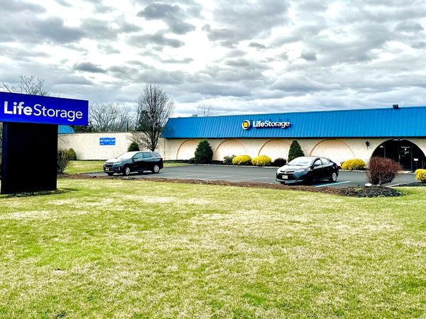 Extra Space Storage facility at 130 Route 206 - Hillsborough, NJ