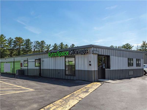 Extra Space Storage facility at 565 Main St - Hudson, MA