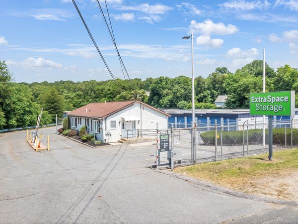 Extra Space Storage facility at 550 Veazie St - Providence, RI