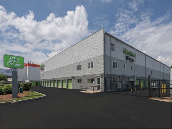 Extra Space Storage facility at 583 Lynnway - Lynn, MA