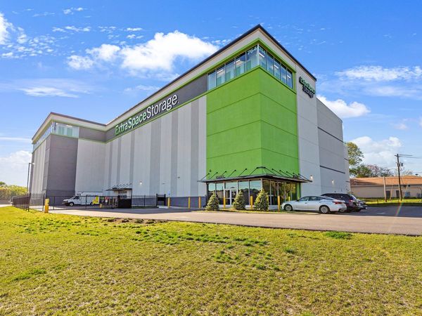 Extra Space Storage facility at 764 Crescent St - Brockton, MA