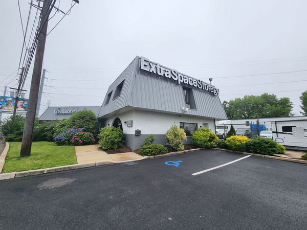 Extra Space Storage facility at 480 Allen St - Elizabeth, NJ