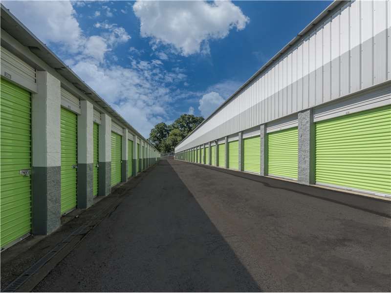 Extra Space Storage  1005 E Entry Dr in Pittsburgh, PA