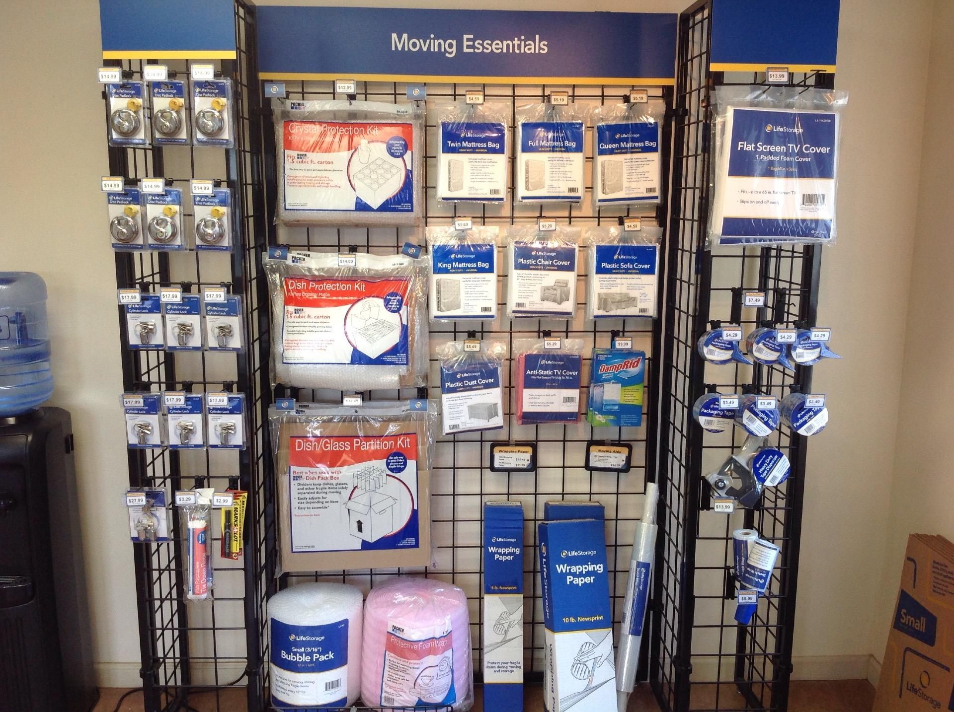 Extra Space Storage  450 W Washington St in Florissant, MO