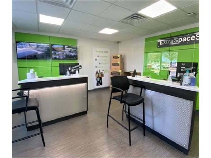 10×4 Self Storage Unit in Chesapeake, VA 659 Woodlake Dr Chesapeake, Virginia 3