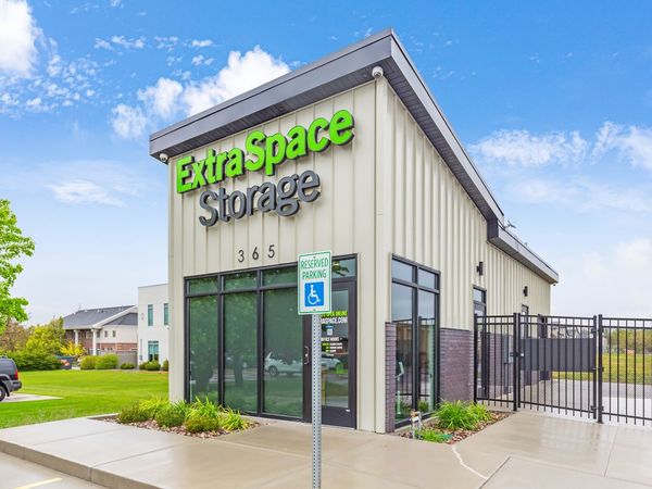 Extra Space Storage facility at 365 W 100 N - Providence, UT