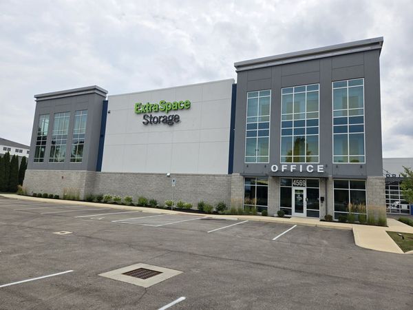 Extra Space Storage facility at 4569 Morse Rd - Gahanna, OH