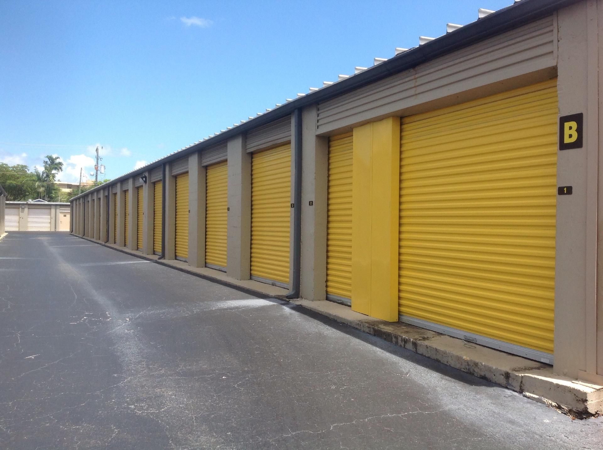 Extra Space Storage  1500 W Sample Rd in Deerfield Beach, FL
