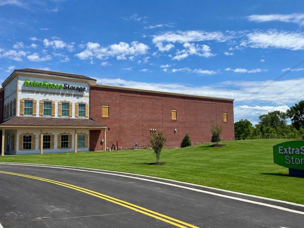 Extra Space Storage facility at 7250 Whitestown Pkwy - Zionsville, IN