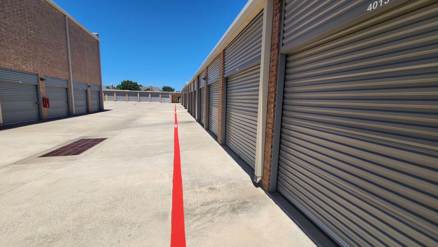 Extra Space Storage  2845 McDermott Rd in Plano, TX