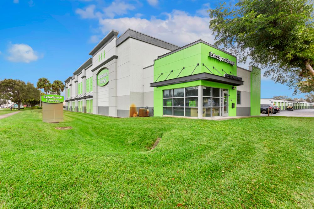 5×4 Self Storage Unit in Margate, FL 1880 N State Road 7 Margate, Florida