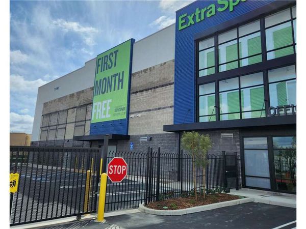 Extra Space Storage facility at 7891 Deering Ave - Canoga Park, CA