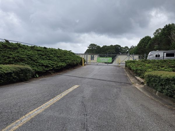 Extra Space Storage facility at 4355 Hyde Rd - Cumming, GA
