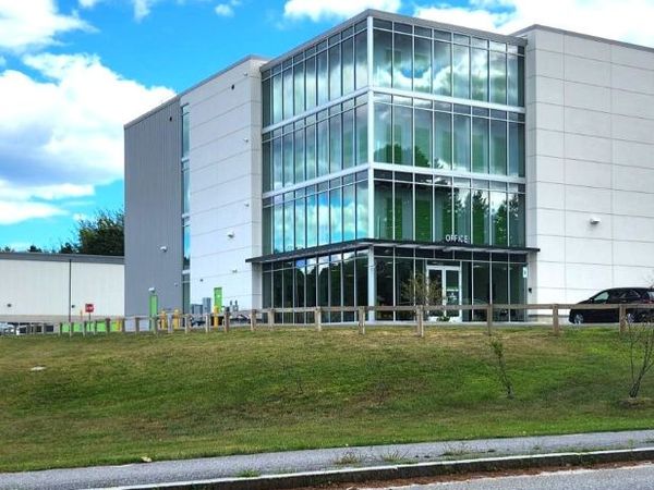 Extra Space Storage facility at 3 Sand Hill Rd - Topsham, ME