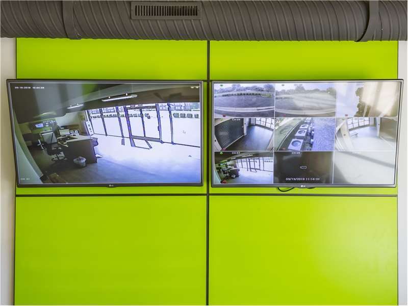 Extra Space Storage  2206 Victory Blvd in Chesapeake, VA